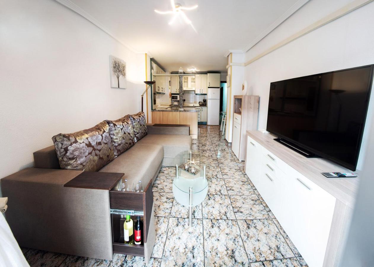 Holiday La Loma Apartment Torrevieja Exterior photo