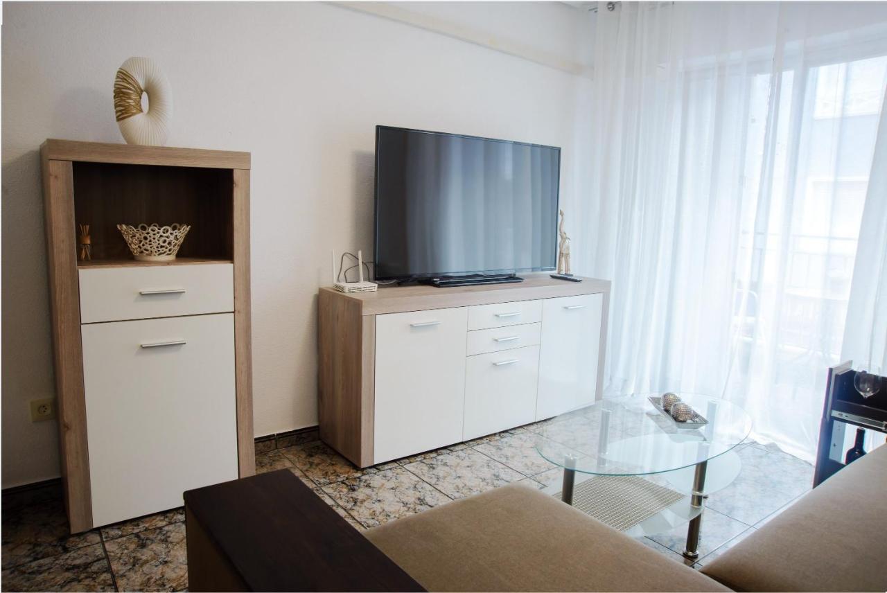 Holiday La Loma Apartment Torrevieja Exterior photo